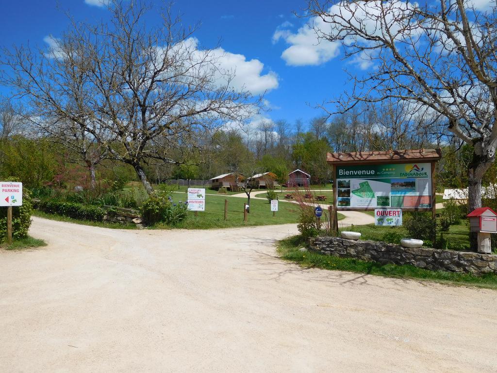 Hotel Camping Padimadour à Rocamadour Extérieur photo